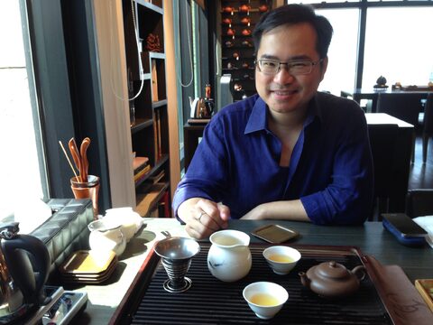 Tea at Sun Sing Tea in Causeway Bay, Hong Kong